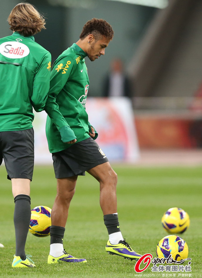 稳固防守赞比亚队险胜保加利亚队的简单介绍