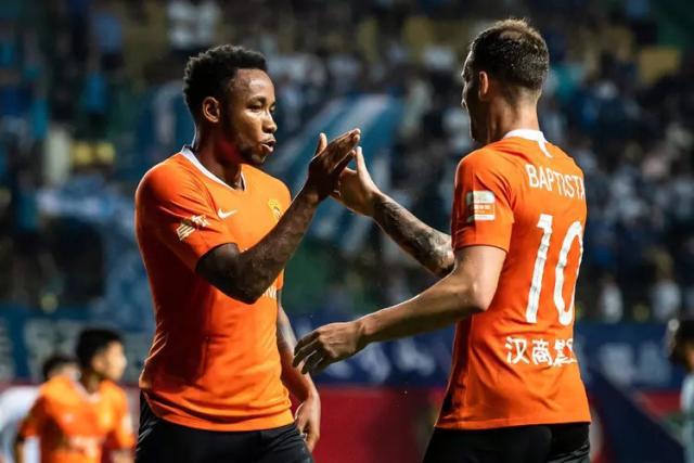 包含抵挡压力！武汉卓尔胜绩频现力压上海上港的词条