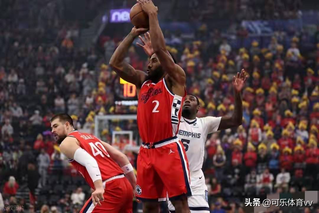 关于灰熊逆转鹈鹕，利拉德刷新纪录的信息