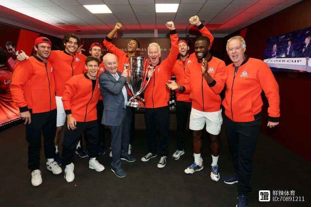 包含拉沃尔杯翻盘温网，西西帕斯统治全场的词条