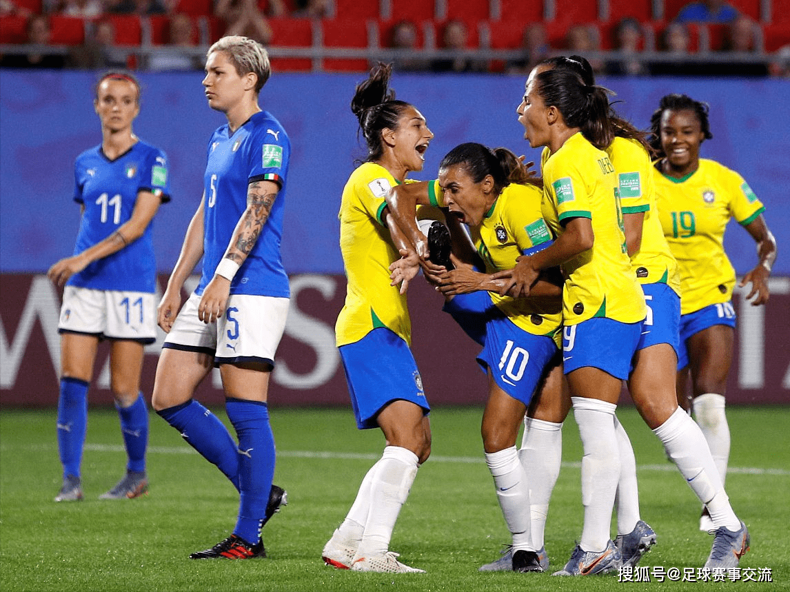爱游戏官网-墨西哥女足战胜哥伦比亚队锁定胜利