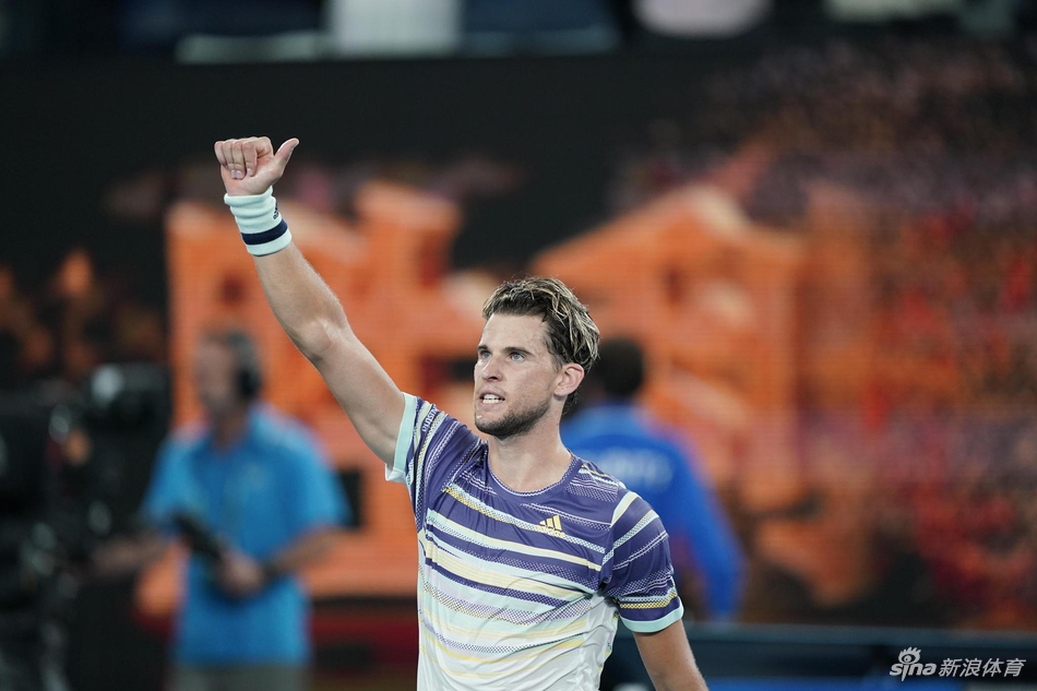 关于年终总决赛险胜澳网，蒂姆扛起全队的信息